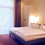 Strandlaeufer 113 *