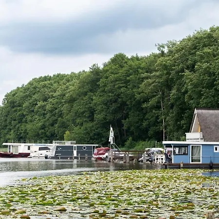 Appartement Strandlaeufer 113 *